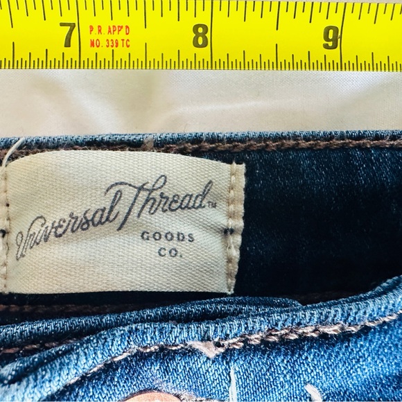 Universal Thread High Rise Straight - Picture 5 of 9